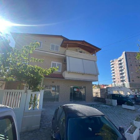 Trip-Stop Apartments Vlorë Екстериор снимка