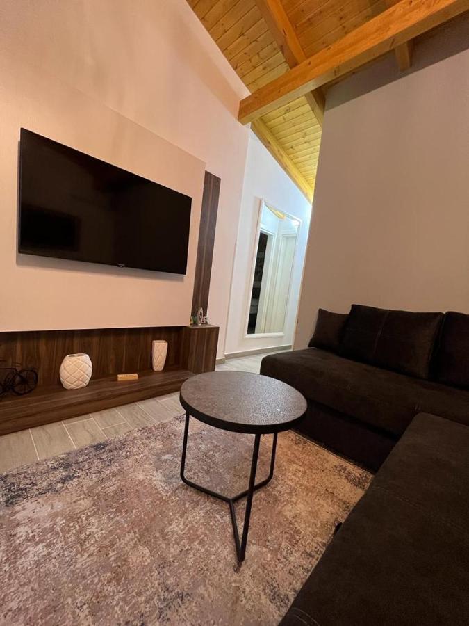 Trip-Stop Apartments Vlorë Екстериор снимка