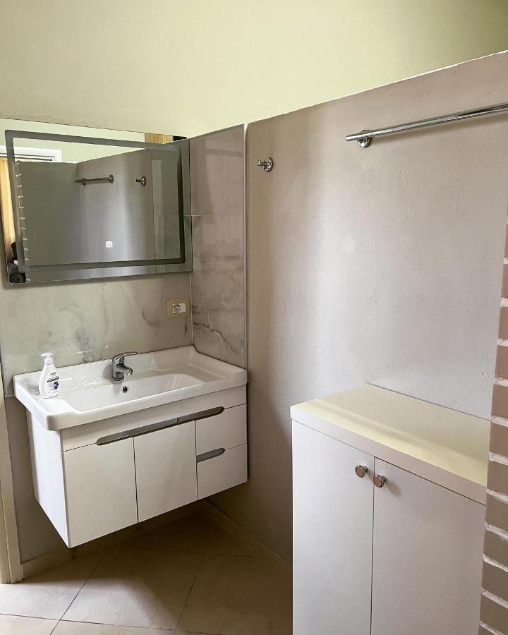 Trip-Stop Apartments Vlorë Екстериор снимка